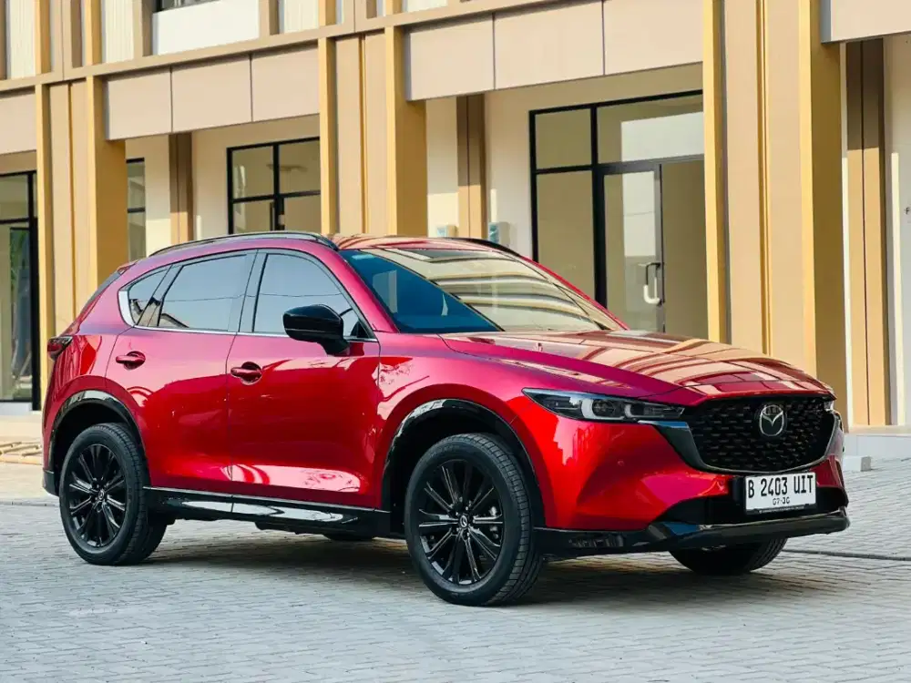 MAZDA CX-5 2.5 KURO EDITION SKYACTIVE AT 2023 /2024 WARNA MERAH