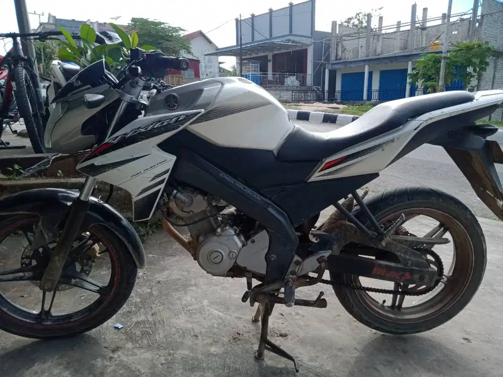 New V-ixion Tahun 2014