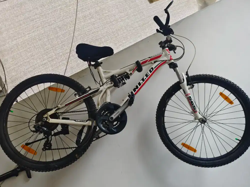 MTB United Command fullsus 26