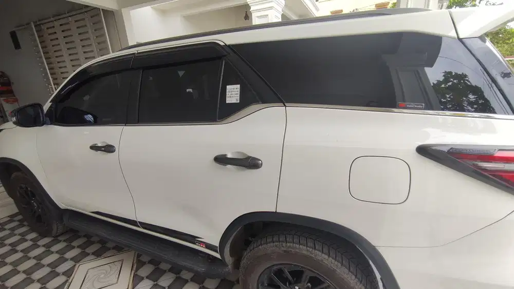 Toyota Fortuner 2023 Diesel