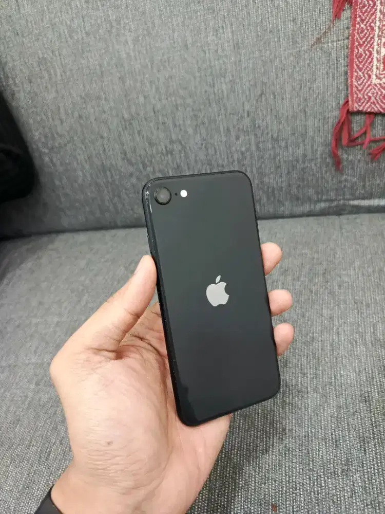 iPhone SE 2 64gb 2020 inter permanen