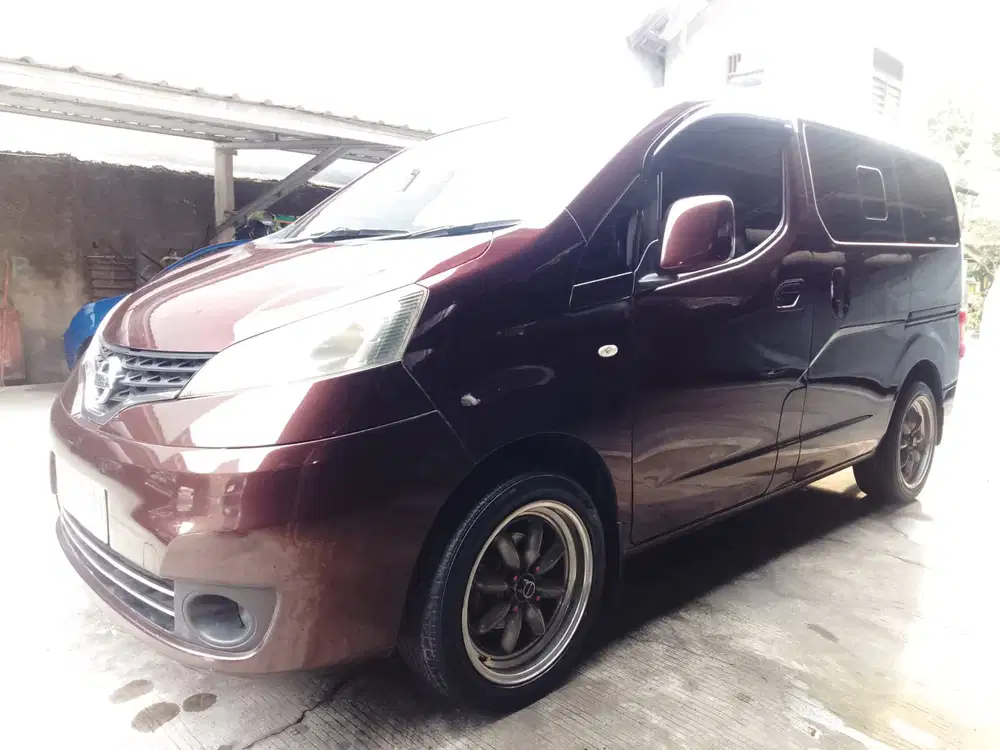 Nissan Evalia 2012 Bensin