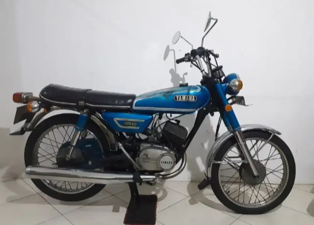 Yamaha LS3 Yamaha RS100 Original Cat