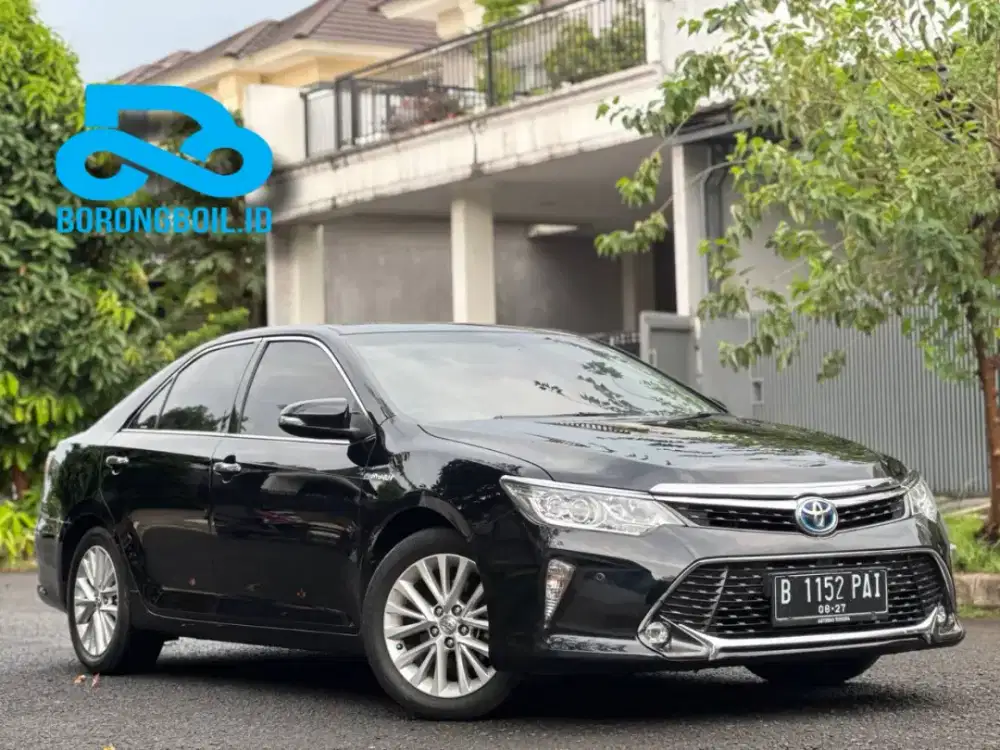 Toyota Camry 2.5L Hybrid A/T Matic 2017 Hitam Metalik