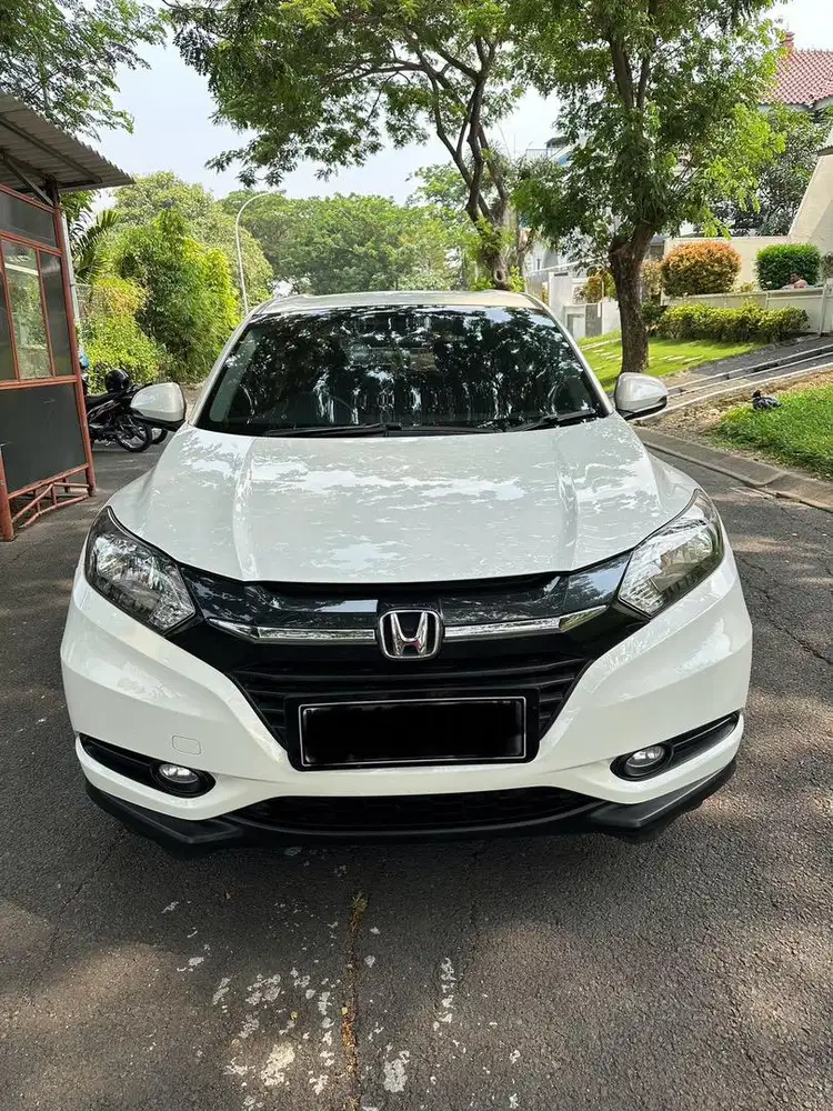 Jual Cepat Honda HRV E matic 2018 Kondisi istimewa km rendah sekali !!