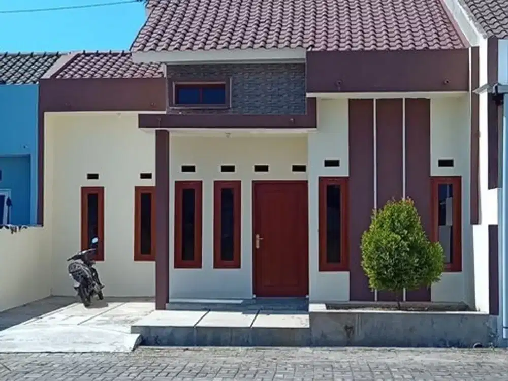 rumah siap huni 3 kamar tidur lokasi nyaman asri 100m dari jl solo-jogja bisa di bantu kpr DP 0%