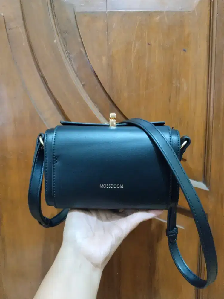Tas mossdoom wanita