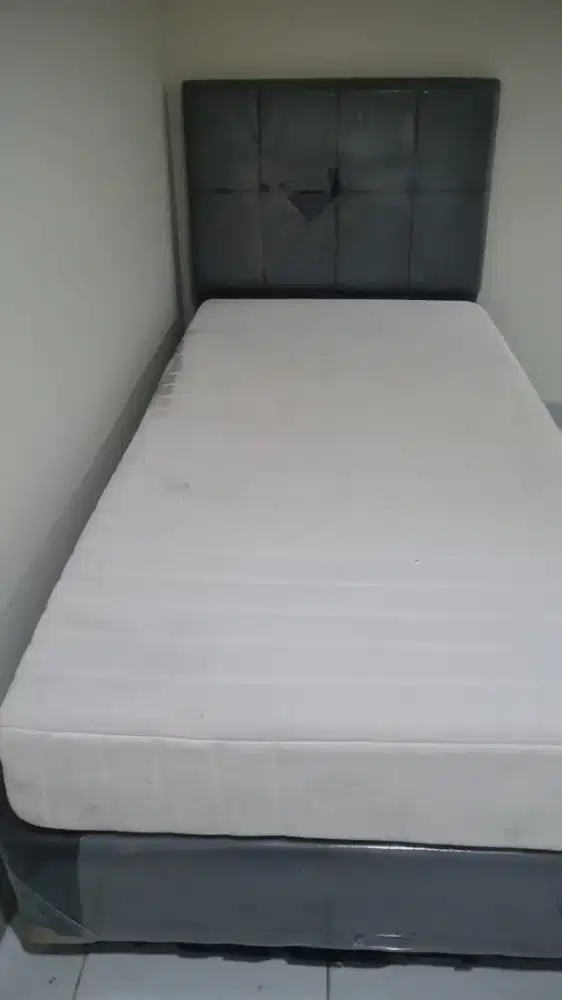 Kasur + divan + headboard uk120x200