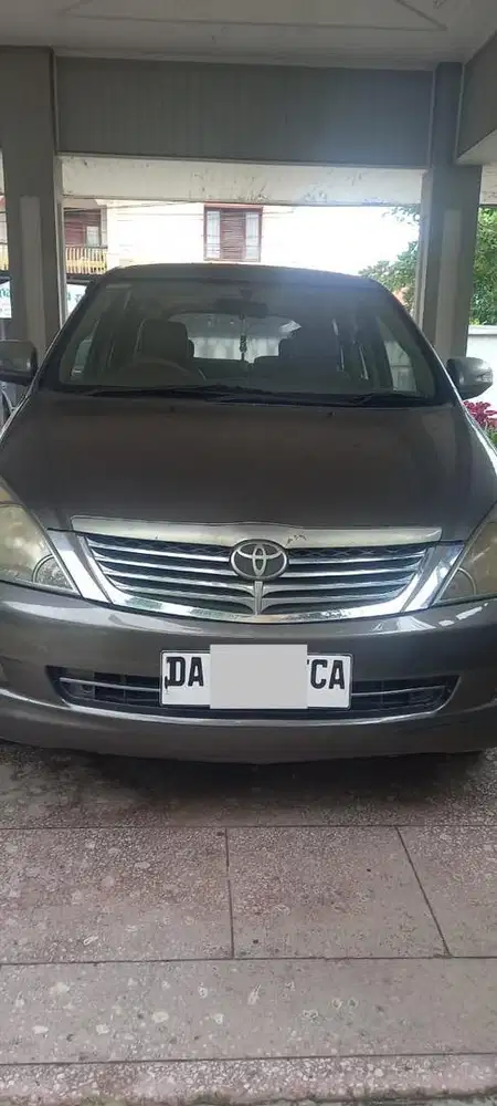 Toyota innova 2008