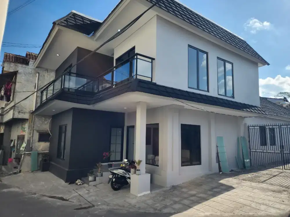 DIJUAL KOST-KOSTAN MEWAH, POSISI HOOK, LINGKUNGAN MAHASISWA DI NGAGLIK