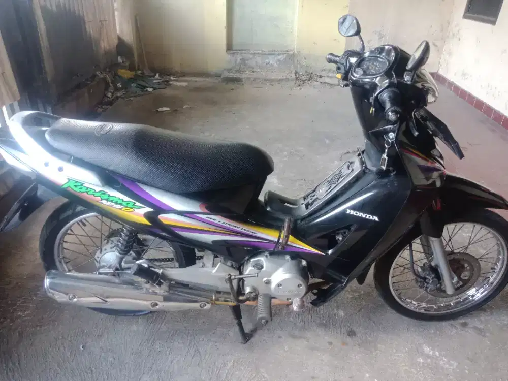 Kharisma 125cc Kumplit masih orian siap pakai