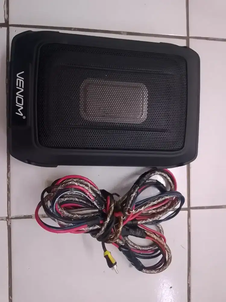 Subwoofer venom