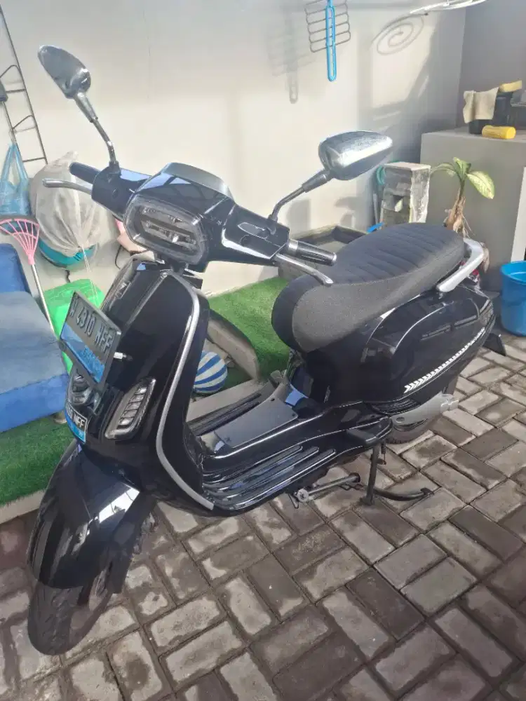 Smoot zuzu sepeda motor listrik
