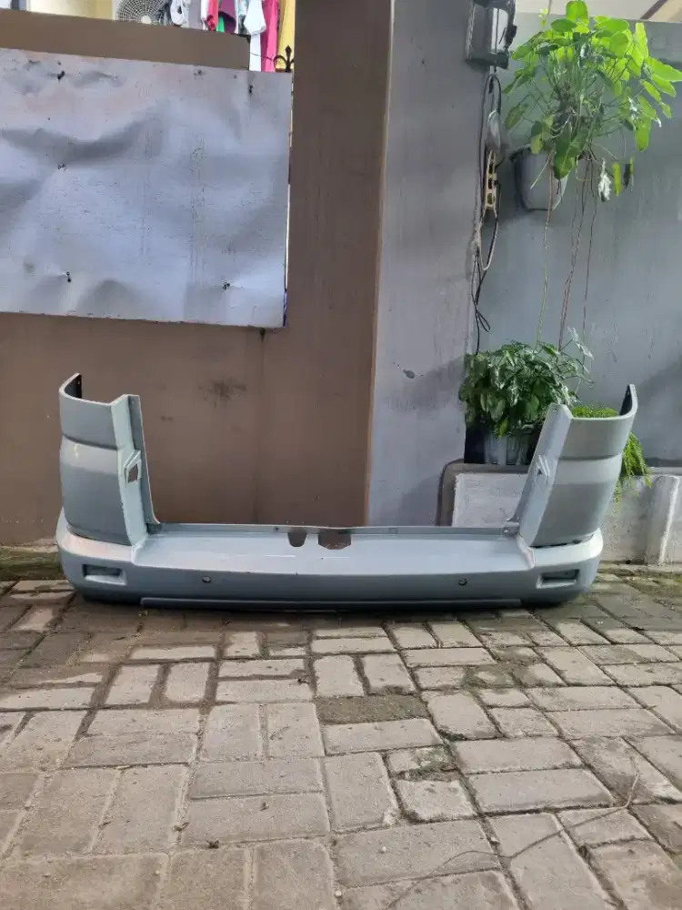 Bemper belakang suzuki avp