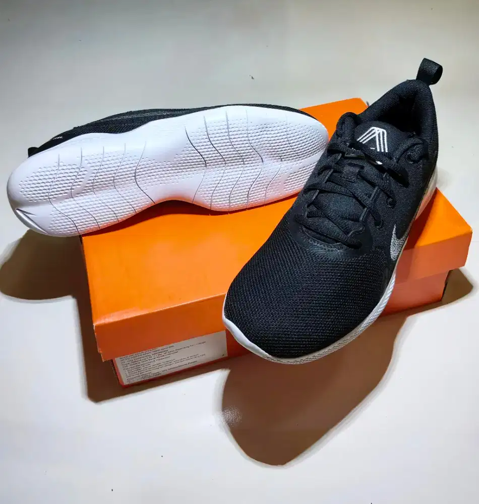 Sepatu Nike Flex Experience RN10 Black