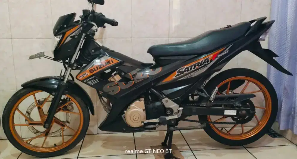 Satria fu 2015 mulus