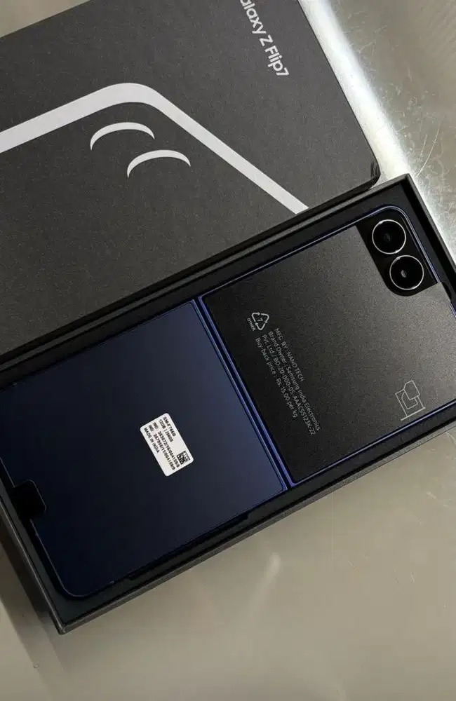 SAMSUNG ZFLIP 7 8/512