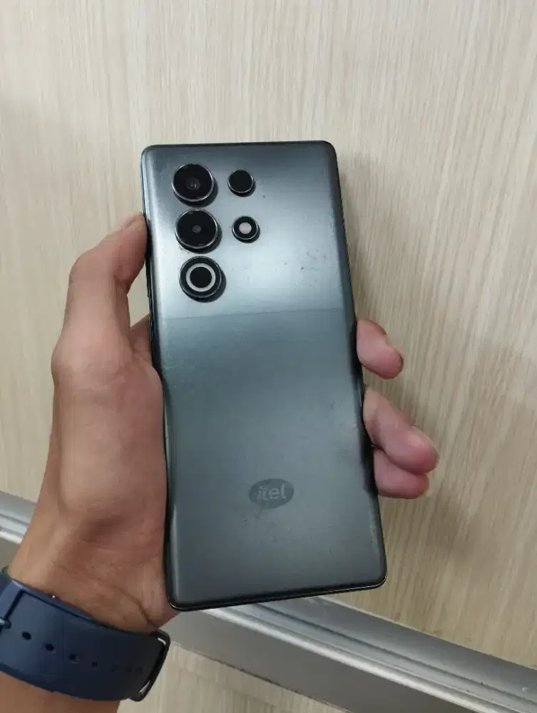 Itel S25 Ultra ram 8+8/128