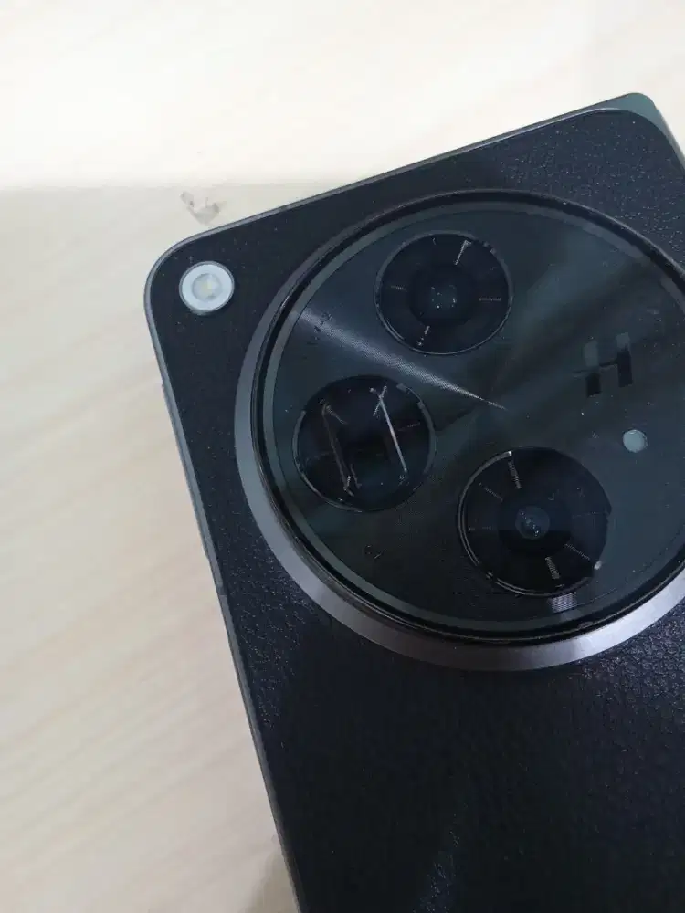 Oppo find N3 16/512gb warna hitam
