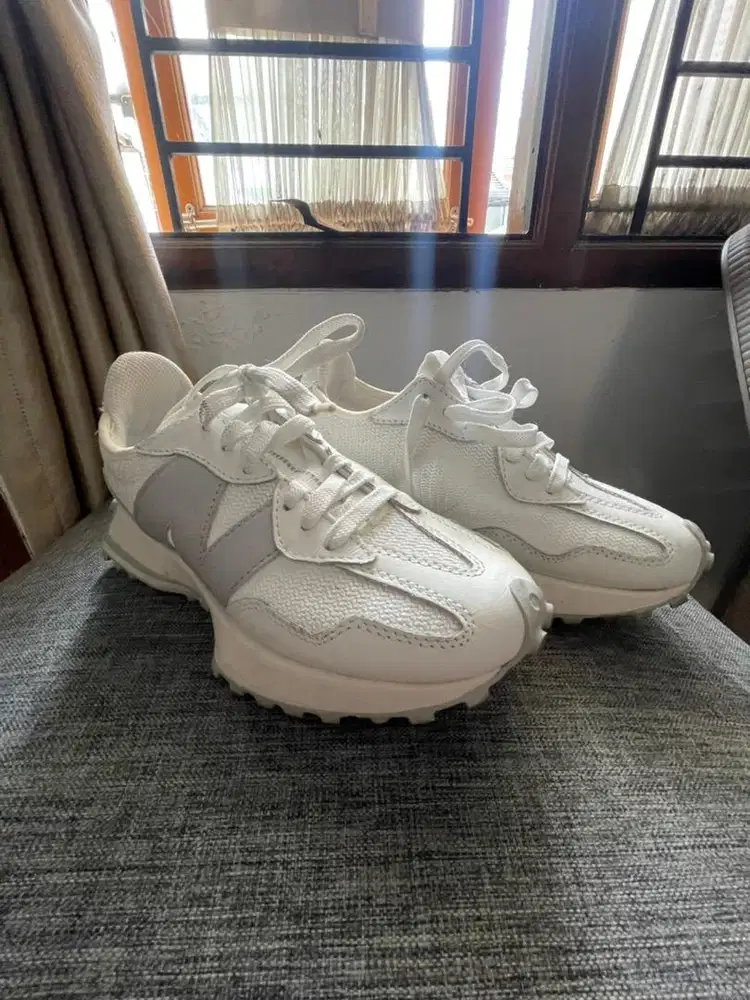 NB 327 ori like new