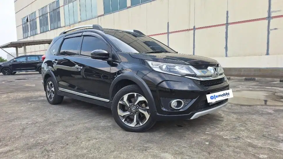PROMO Low Angsuran Honda BR-V 1.5 E Bensin-AT 2016 CYE