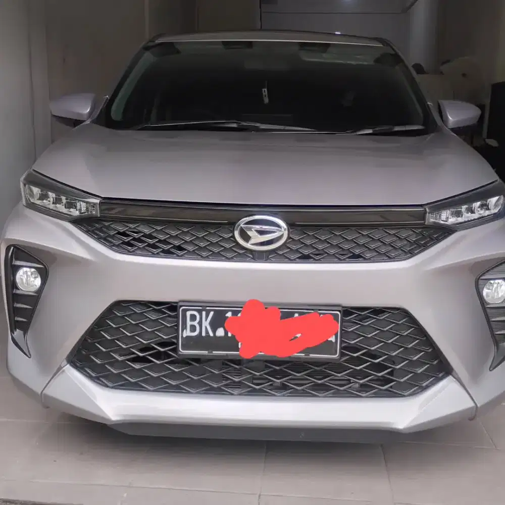 Daihatsu Xenia R MT 2022