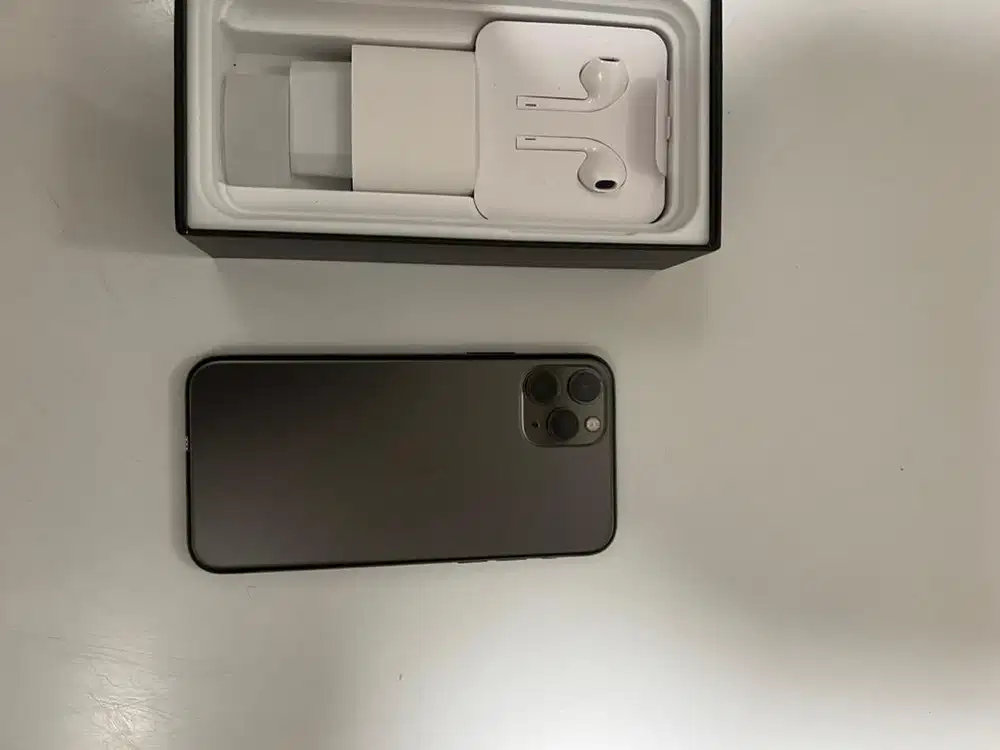 iphone 11 pro 256gb sudah sampai baru