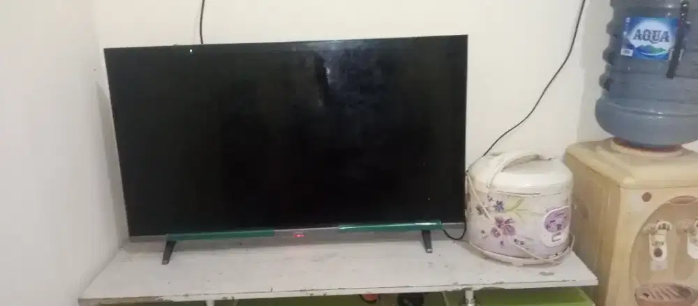 Jual tv merk coocaa 40inch nominus gambar msh bgus
