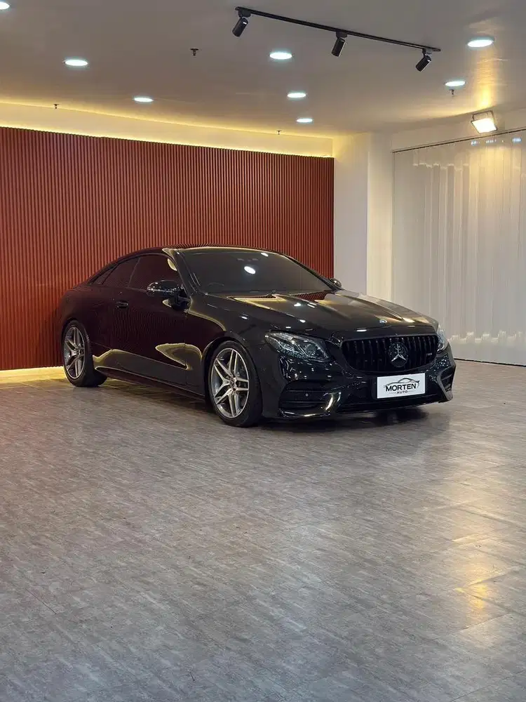 Mercedes Benz E 300 AMG Coupe 2019