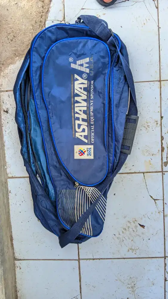 Tas raket bekas seagames 2001