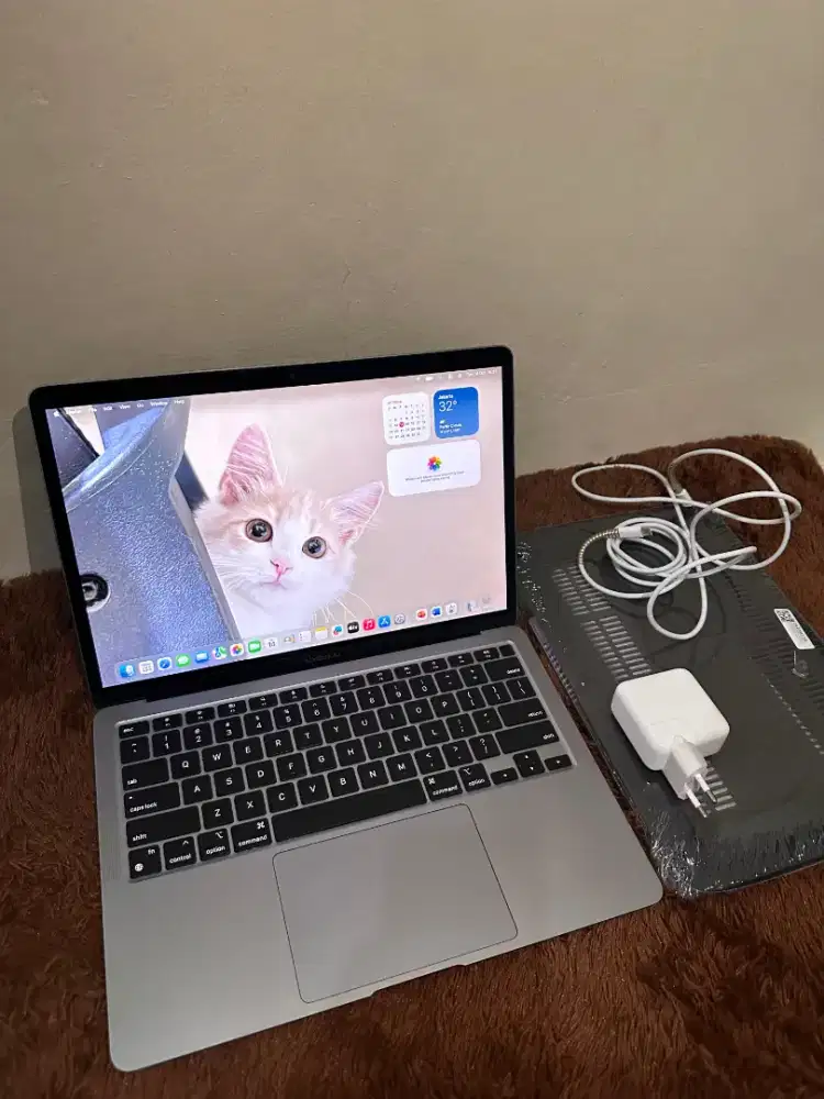 Macbook Air M1 Ssd 256gb Mulus Ibox Jual Cepat
