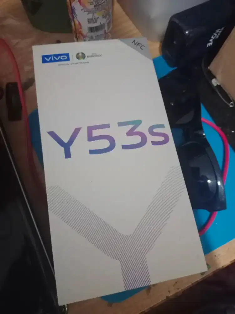 Vivo y53s ram 8+4/128