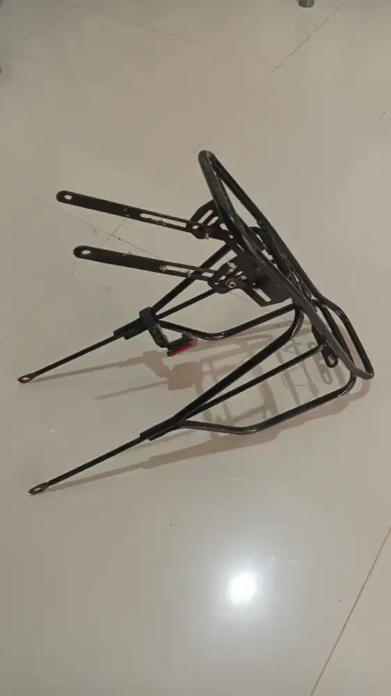 Boncengan sepeda belakang