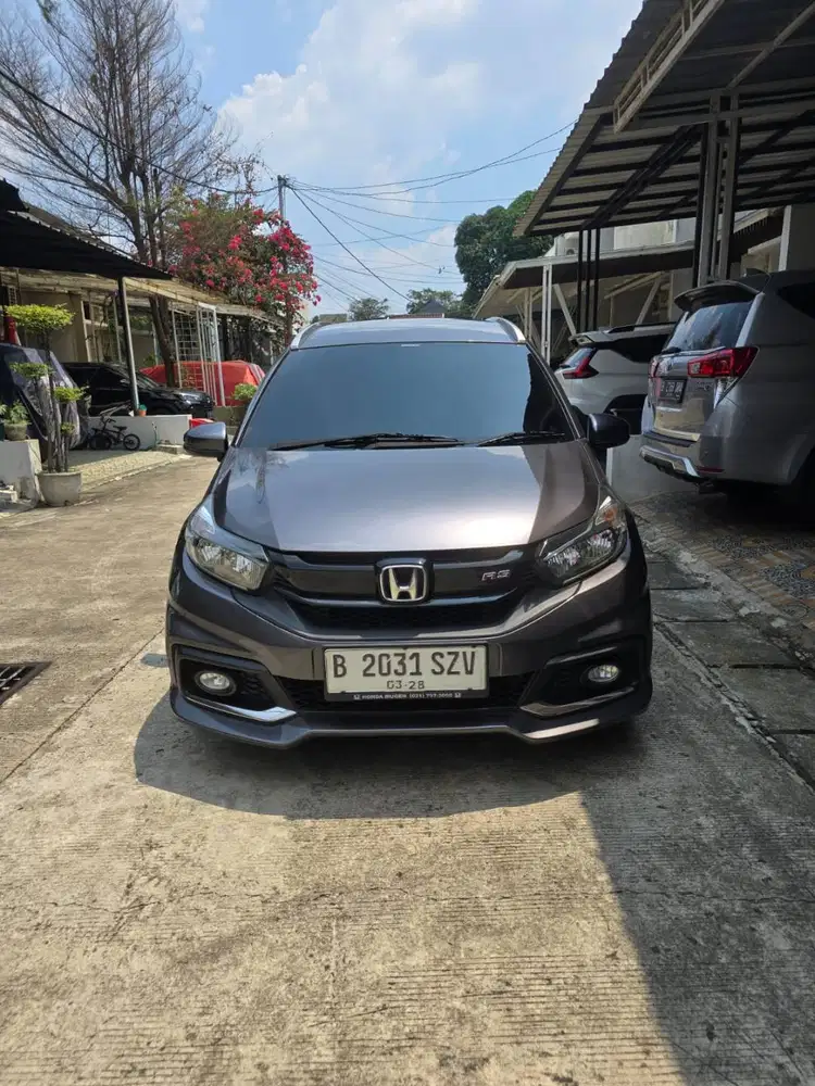 Mobilio RS At 2018 Grey Special condition Pribadi