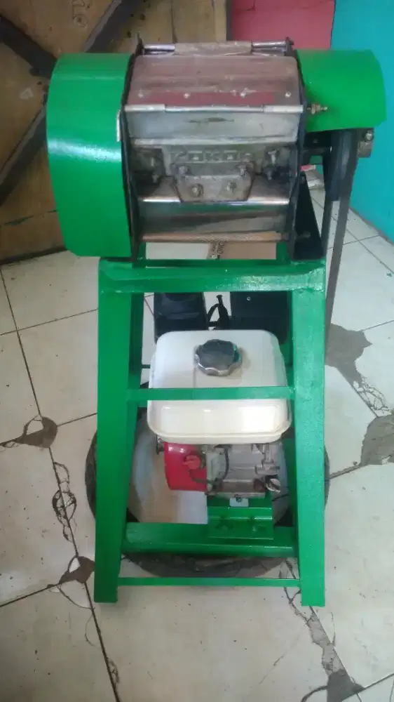MESIN PARUT KELAPA HONDA PARUNG-BOGOR