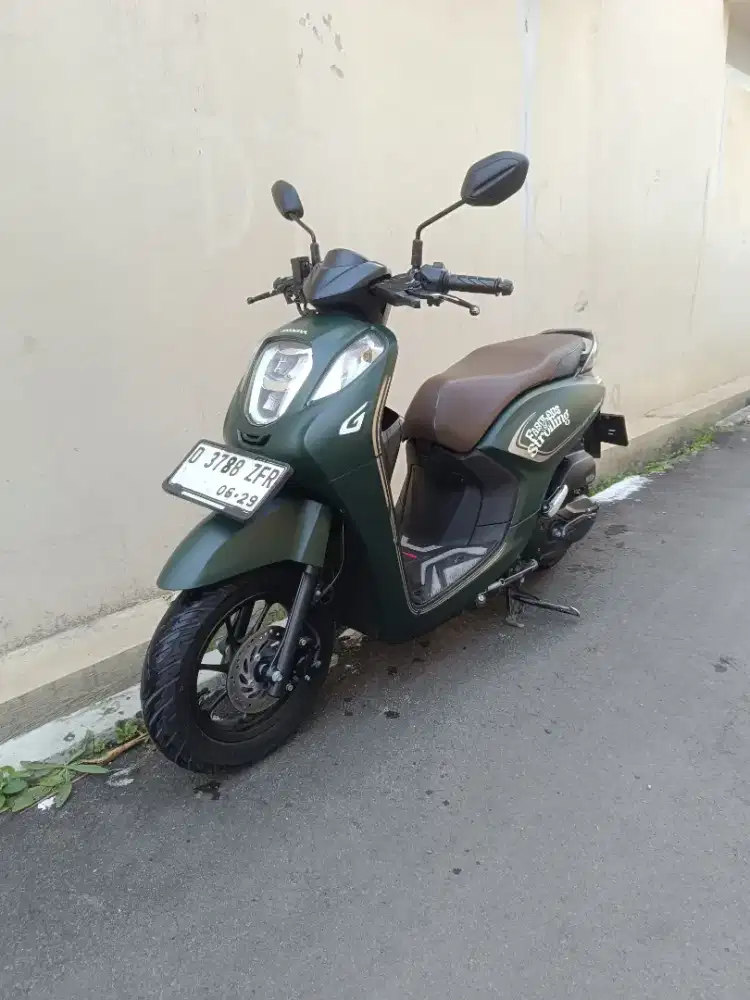 Honda genio cbs iss 2024 mulus seperti baru