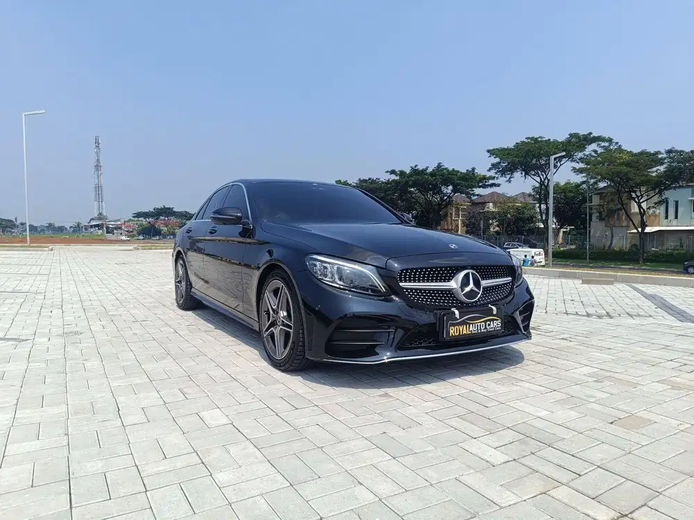 Mercedes-Benz C300 AMG 2019 Tangan Pertama Service Record Siap Pakai