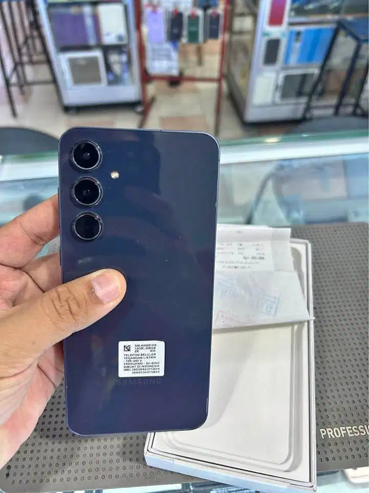 Samsung A55 5G 12/256 GB (Fullset Ori) Resmi Sein Tangan Pertama Dari