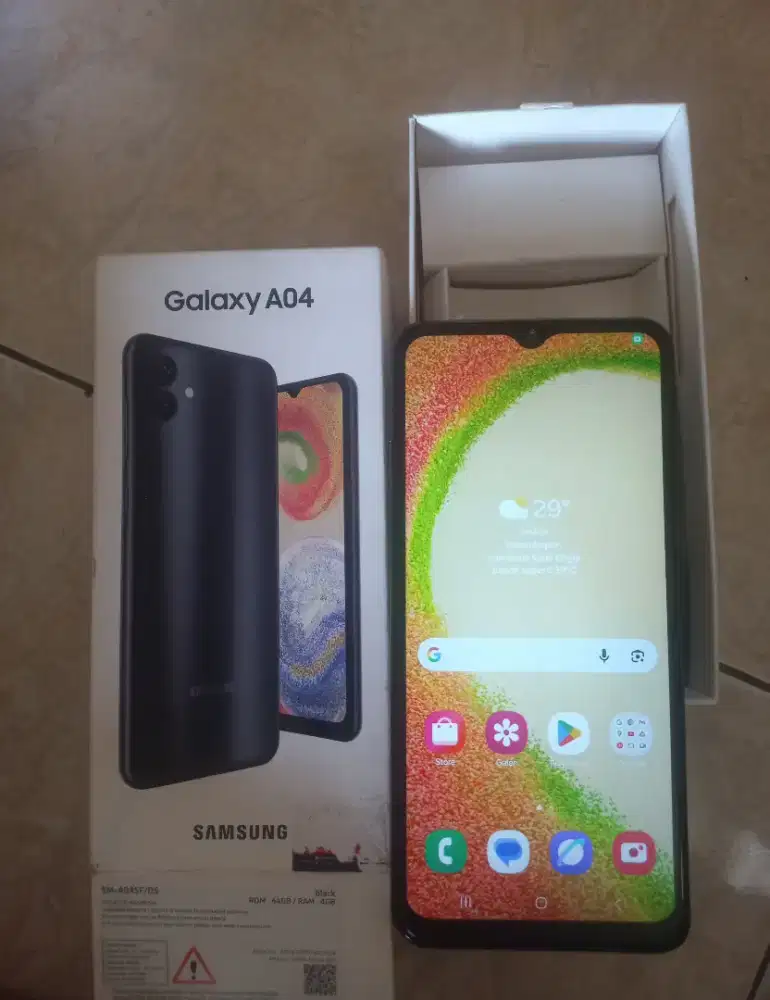 Samsung A04 ram4/64gb