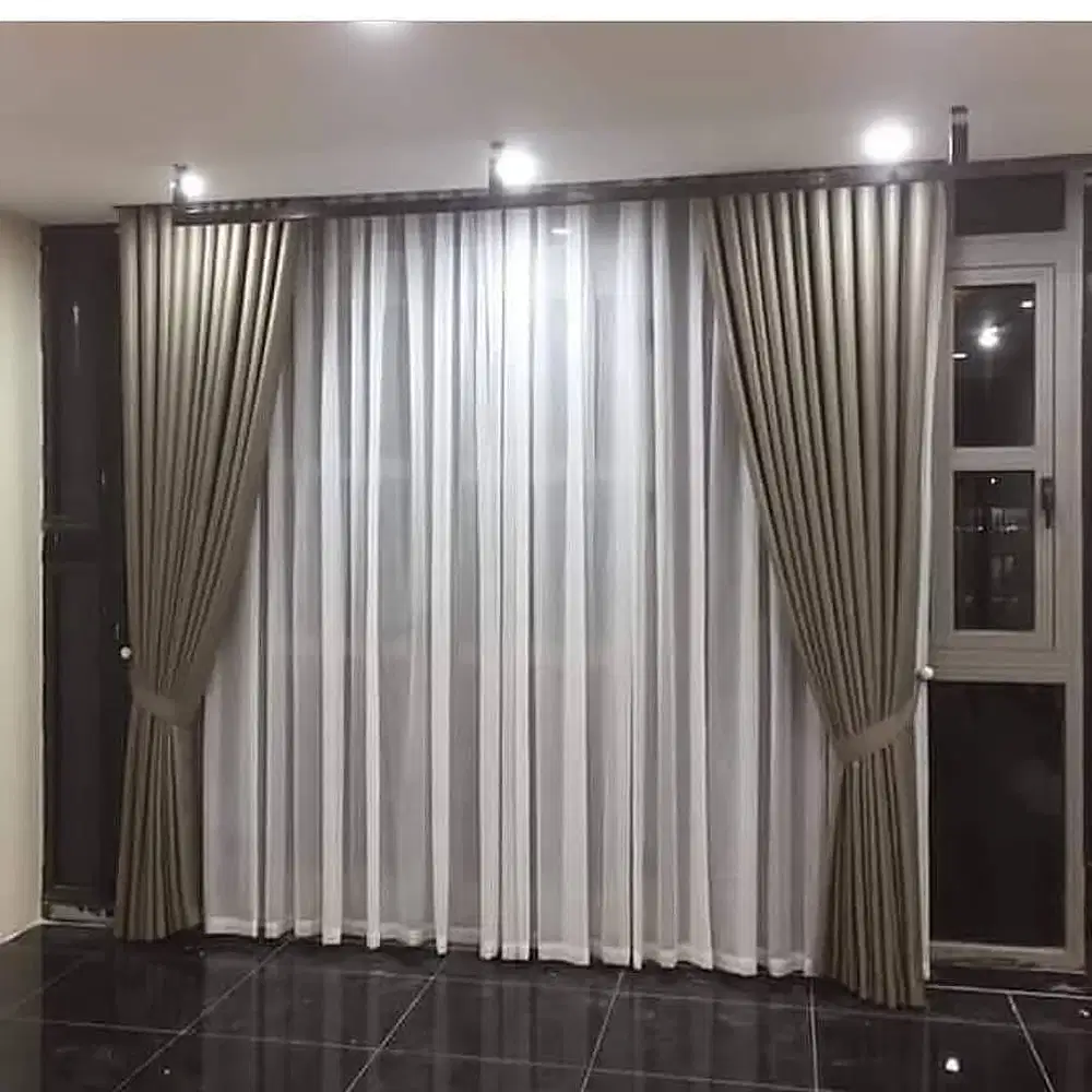 Pesan Tirai Gorden Jendela Gordyn Mewah Hordeng Terbaru Murah
