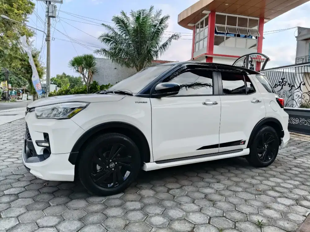 KM 2rb Raize Turbo 2025 AB sleman two tone
