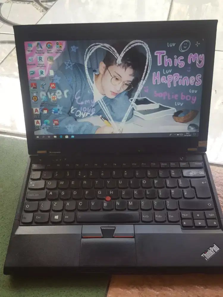 Notebook lenovo thinkpad  12.5 inc ,core i5 ,memory 4 gb hardis 320