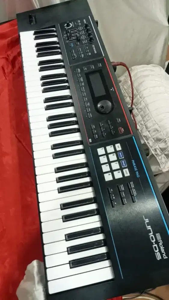 Keyboard JUNO DS