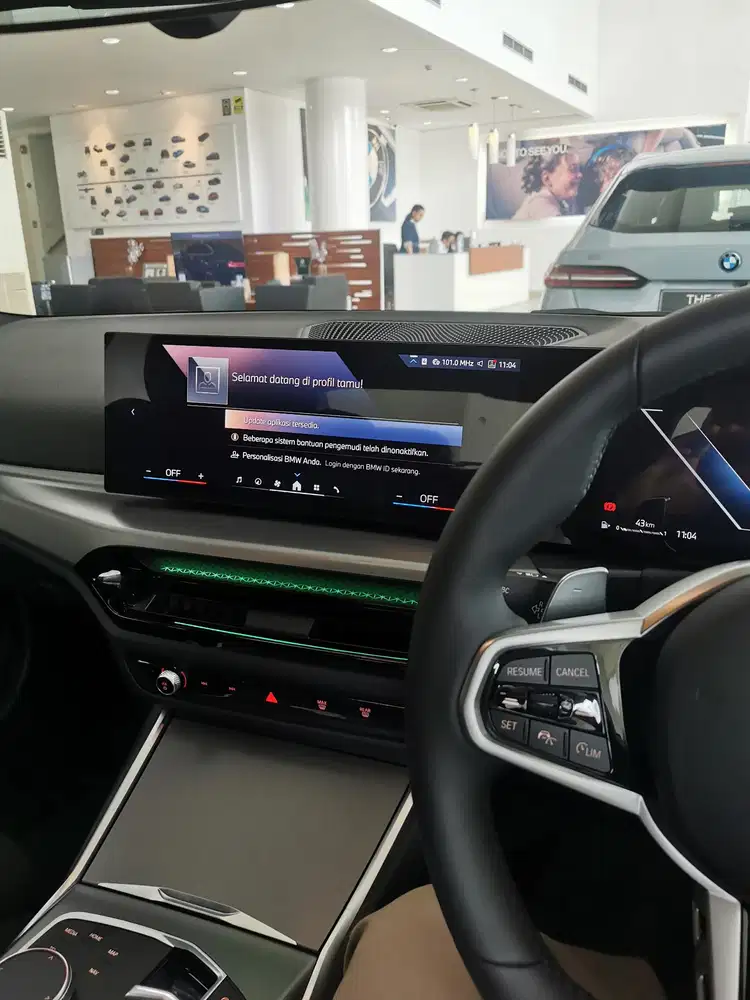 BMW IX1 2024 Listrik