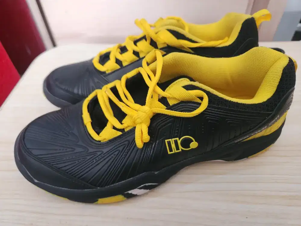 [NEW] Sepatu Olahraga Badminton Pria Hi-Qua Ori Black size 42