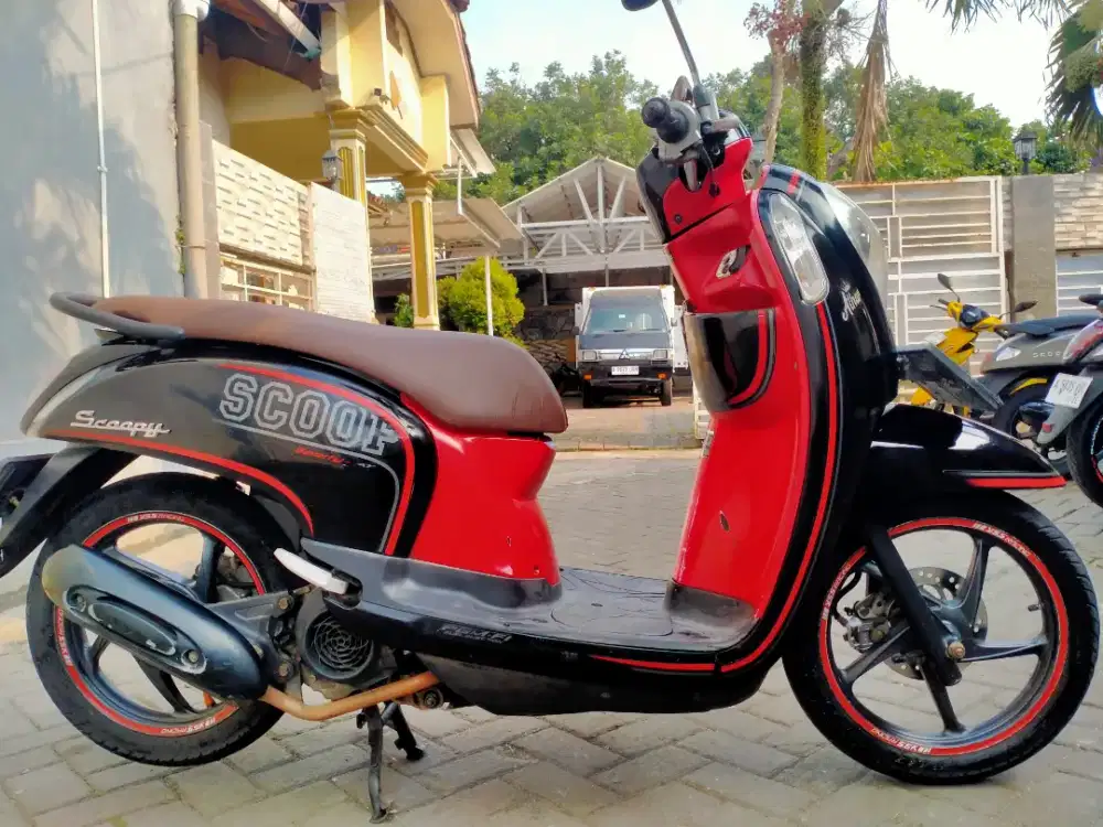 Honda Scoopy FI pajak hidup lengkap sehat keterangan detail dibawah