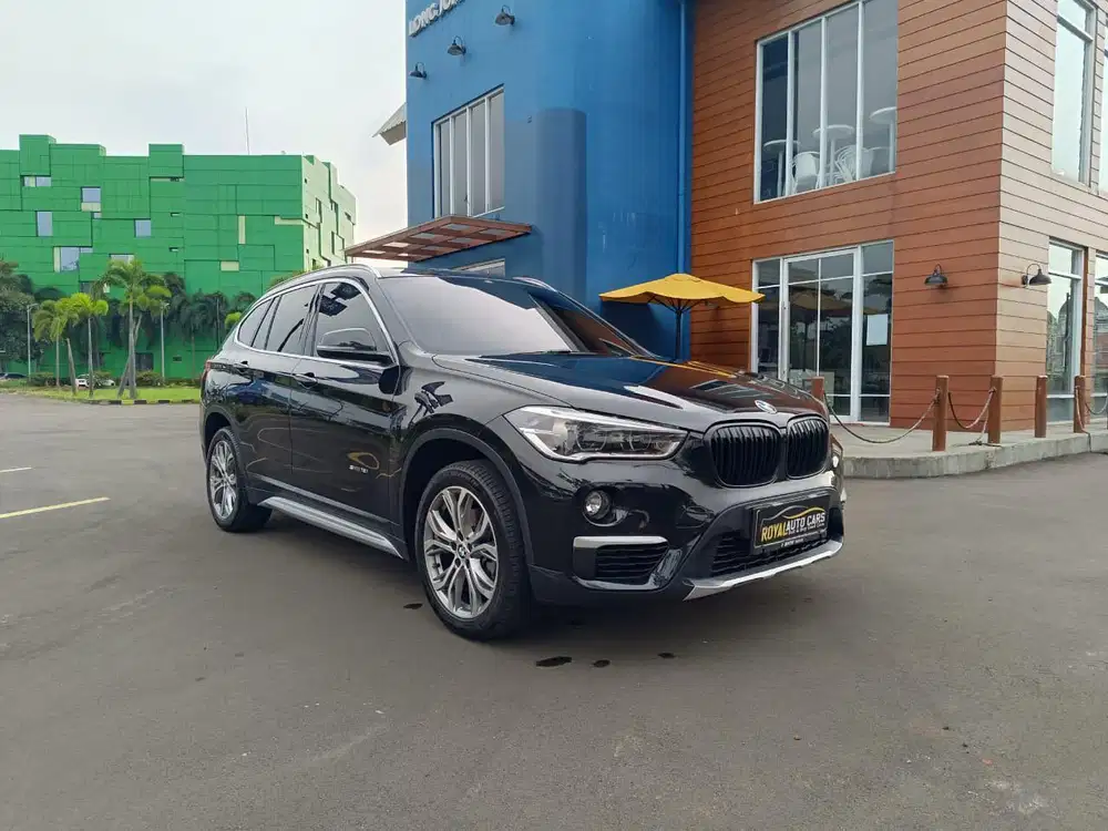 LOWKM SERVICE RECORD! BMW X1 1.5 sDrive18i Xline 2016 GARANSI 1 TAHUN
