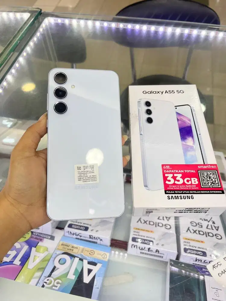 second a55 8/256 garansi sampe desember