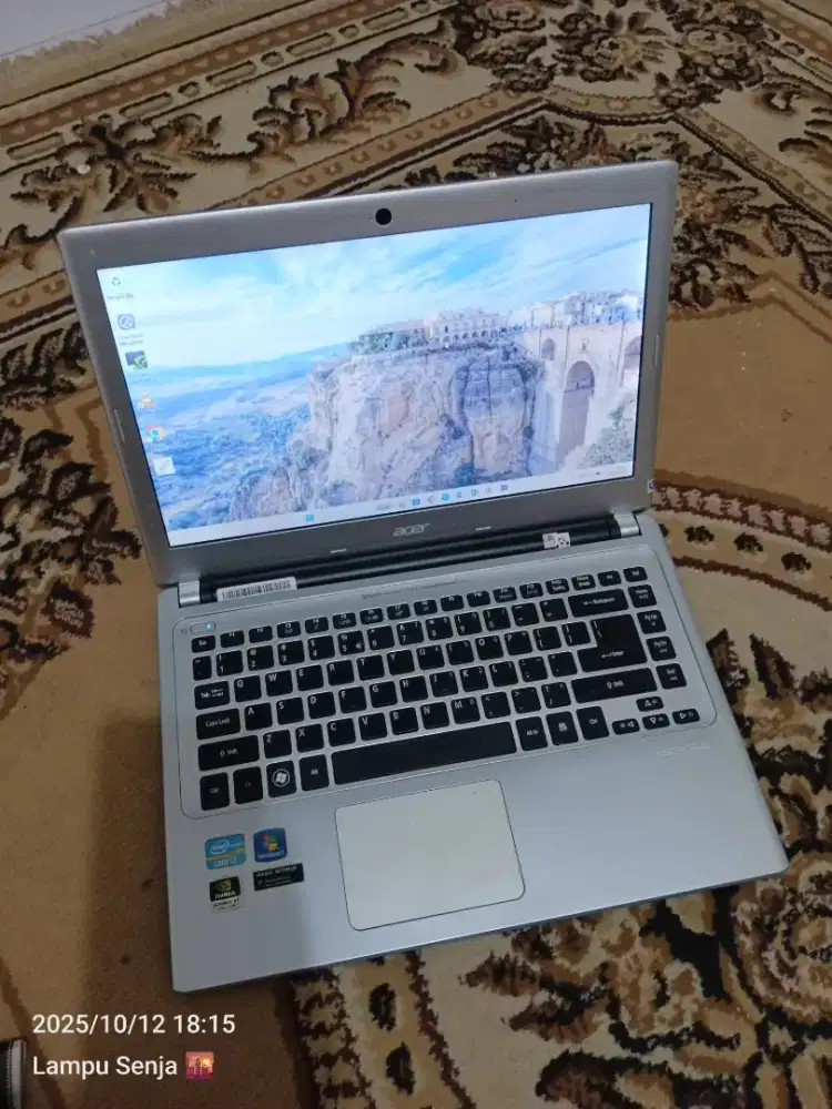 Acer V5-471G dual VGA i7