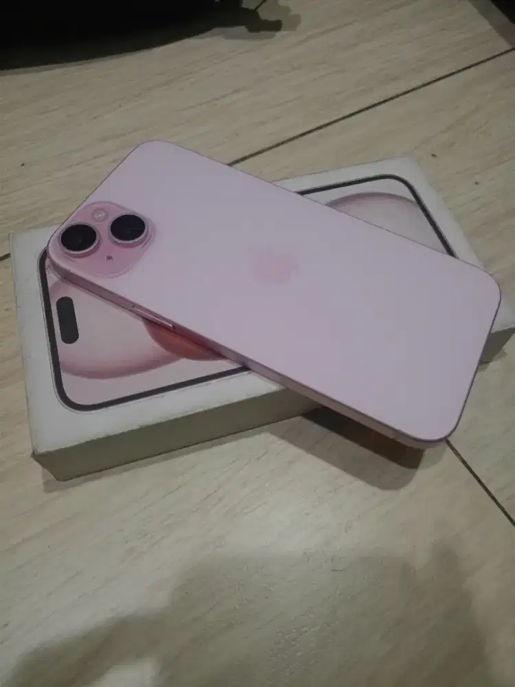 iPhone 15 Plus 128 GB fullset resmi iBox